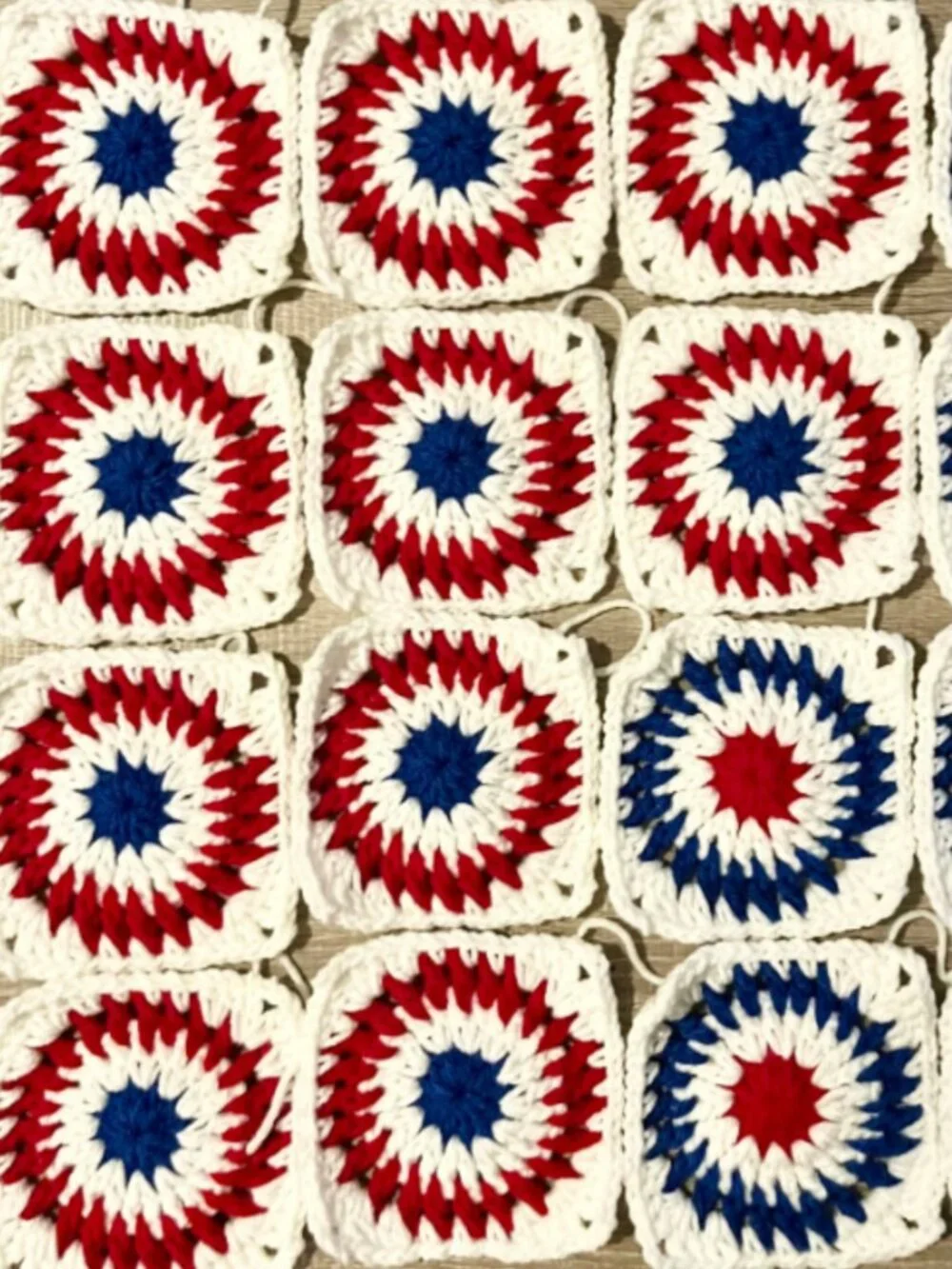 20 Handmade Starburst Squares - Americana DIY Fashion & Home